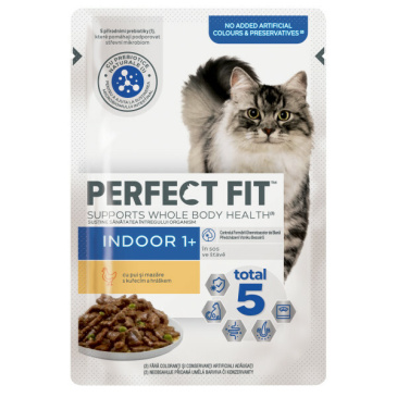 PERFECT FIT Cat Indoor kapsičky s kuřecím a hráškem 85 g